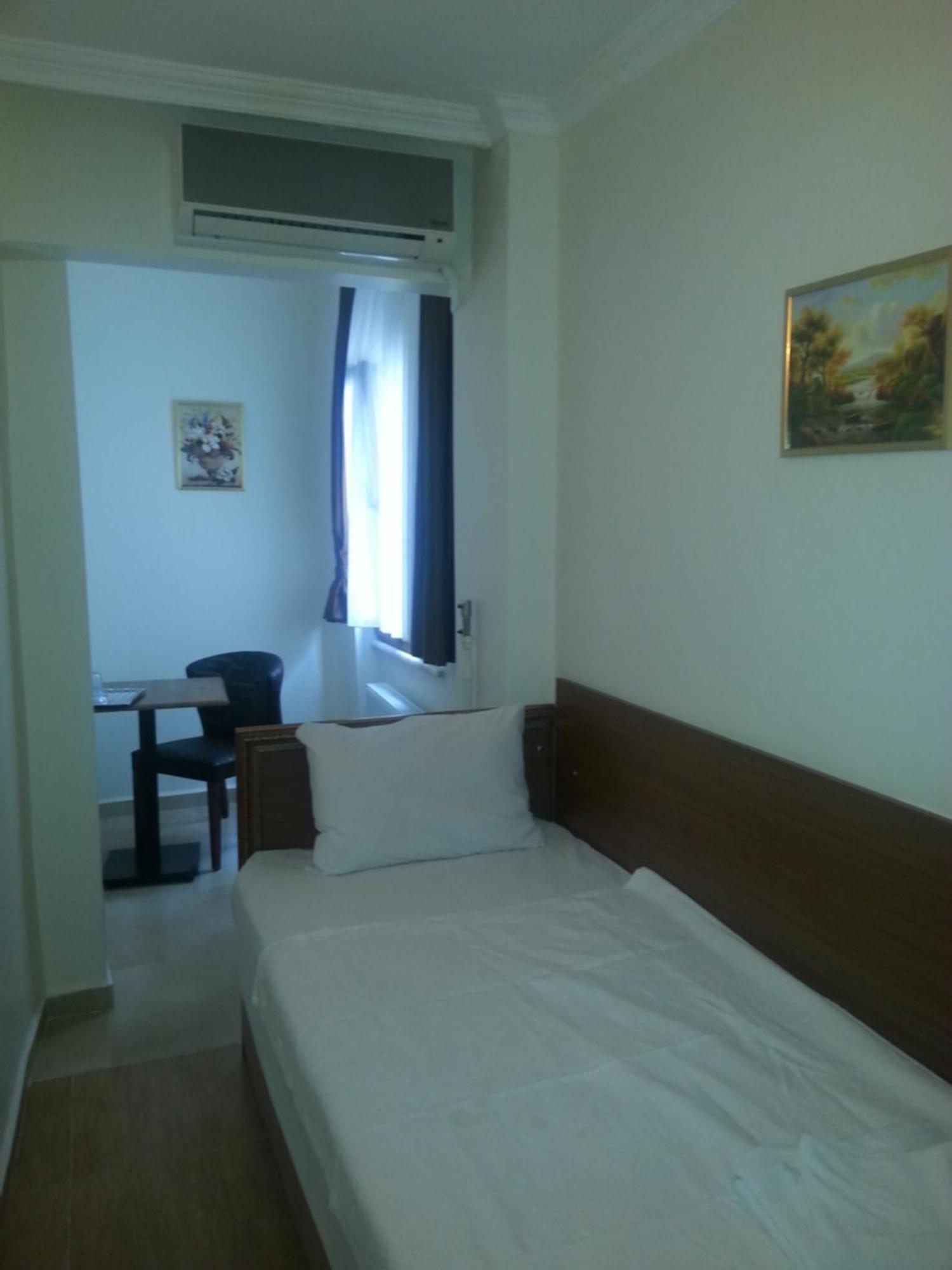 Hotel Rio อิสตันบูล ภายนอก รูปภาพ