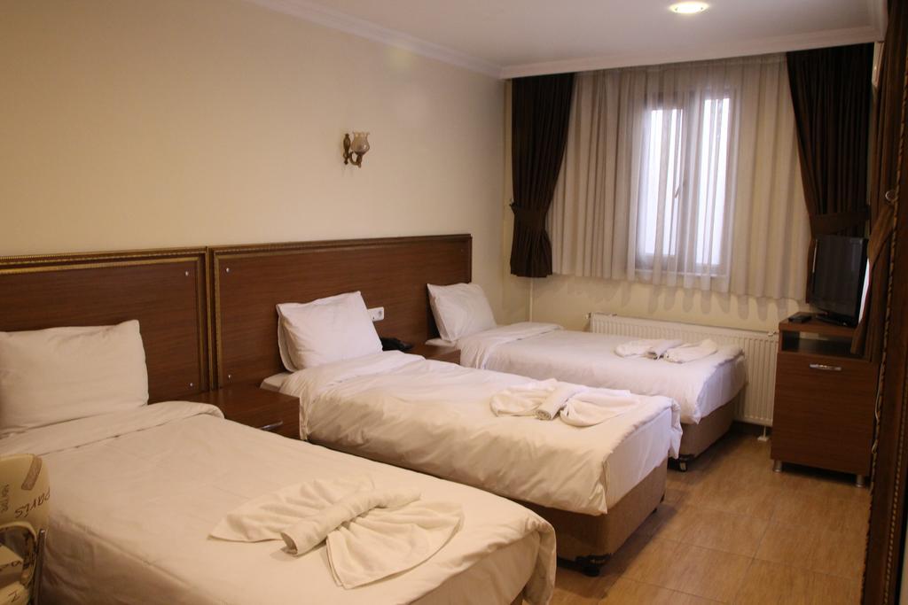 Hotel Rio อิสตันบูล ภายนอก รูปภาพ